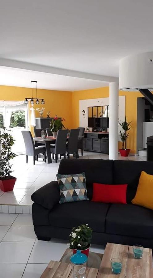 Suzana La Suze-sur-Sarthe